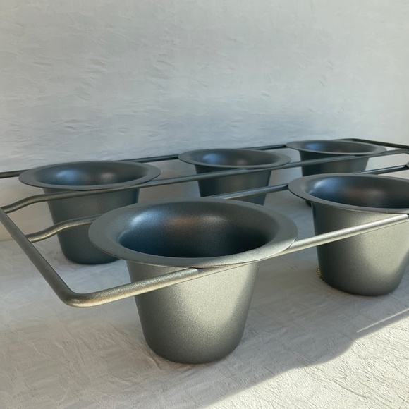 Popover Pan Metal Six Servings - Picture 2 of 7